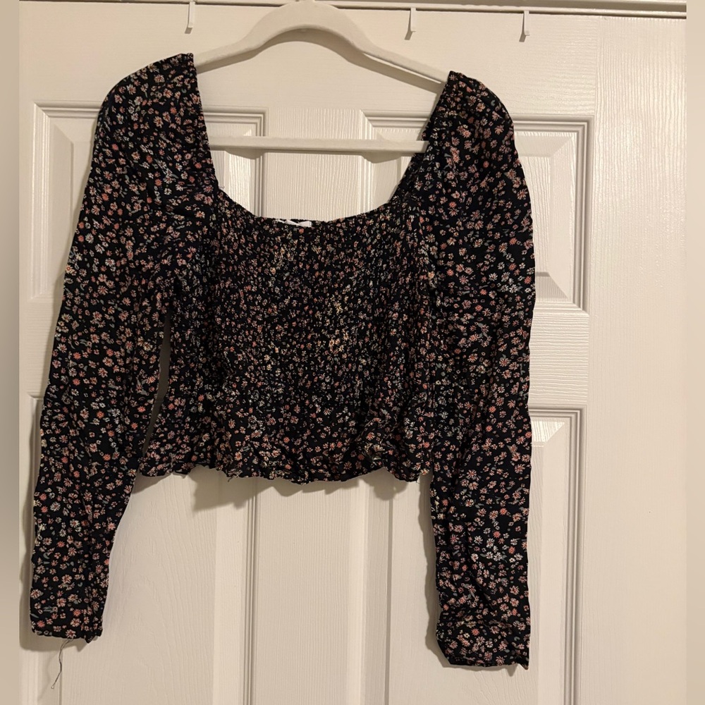 Smocked Square-Neck Long-Sleeve Crop Top - Black with Pink Floral
